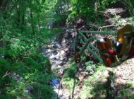 Costruzione passaggio sul torrente